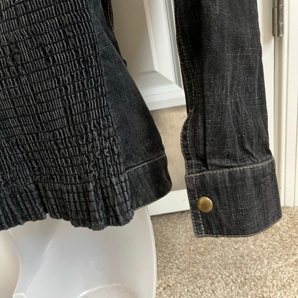 Excellent Condition City DKNY Denim Jacket - Picture 11 of 16